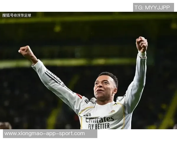 姆巴佩场边怒斥裁判四官要求专注比赛不应分心他人